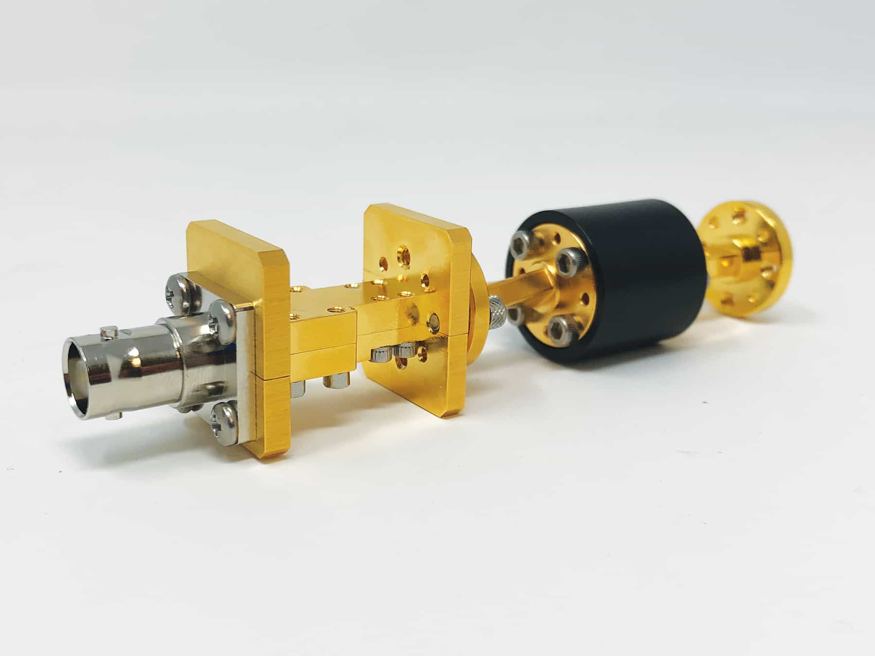 Noise Source with Isolator