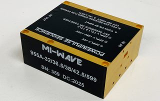 955A-32/36.5/38/42.5/599, Power Amplifier, 32GHz - 36 GHz, Small Signal Gain 45 dB, Output Power (Psat) +42.5 dBm