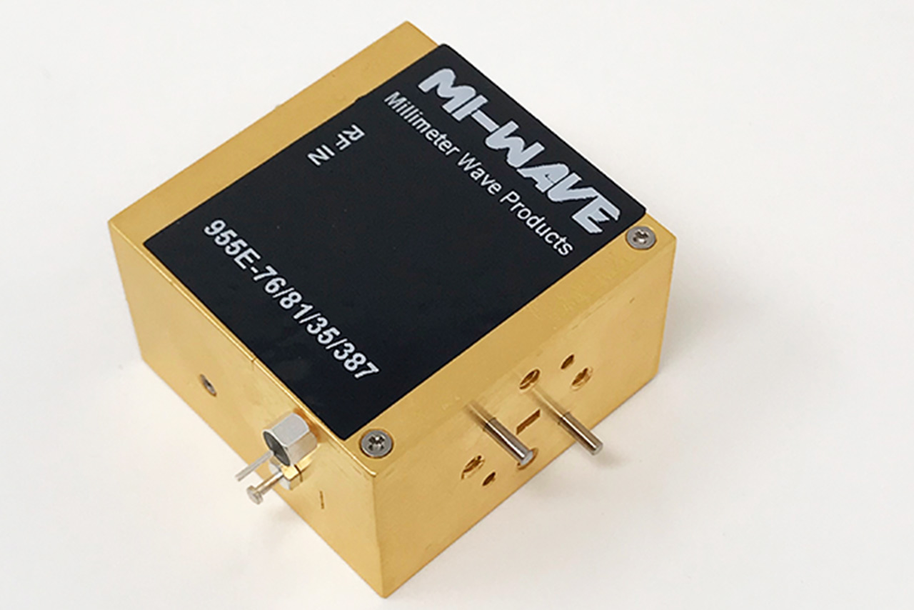 Power Amplifier, 76 GHz - 81 GHz, Small Signal Gain 30 dB, P1dB +26 dBm, Noise Figure 2.8 dB