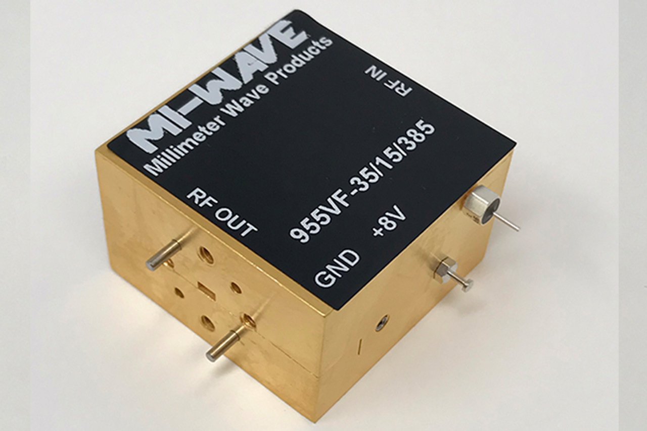 955VF-35-15-385, Low Noise Amplifier, 50 GHz - 75GHz, Small Signal Gain 35 dB, Output Power15 dBm