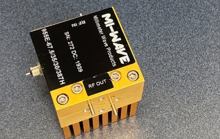 955E-67.5/35/30/387H, Power Amplifier, 65 GHz - 70 GHz, Small Signal Gain 35 dB, Output Power (Psat) +30 dBm, Amp Bias +8V@5A