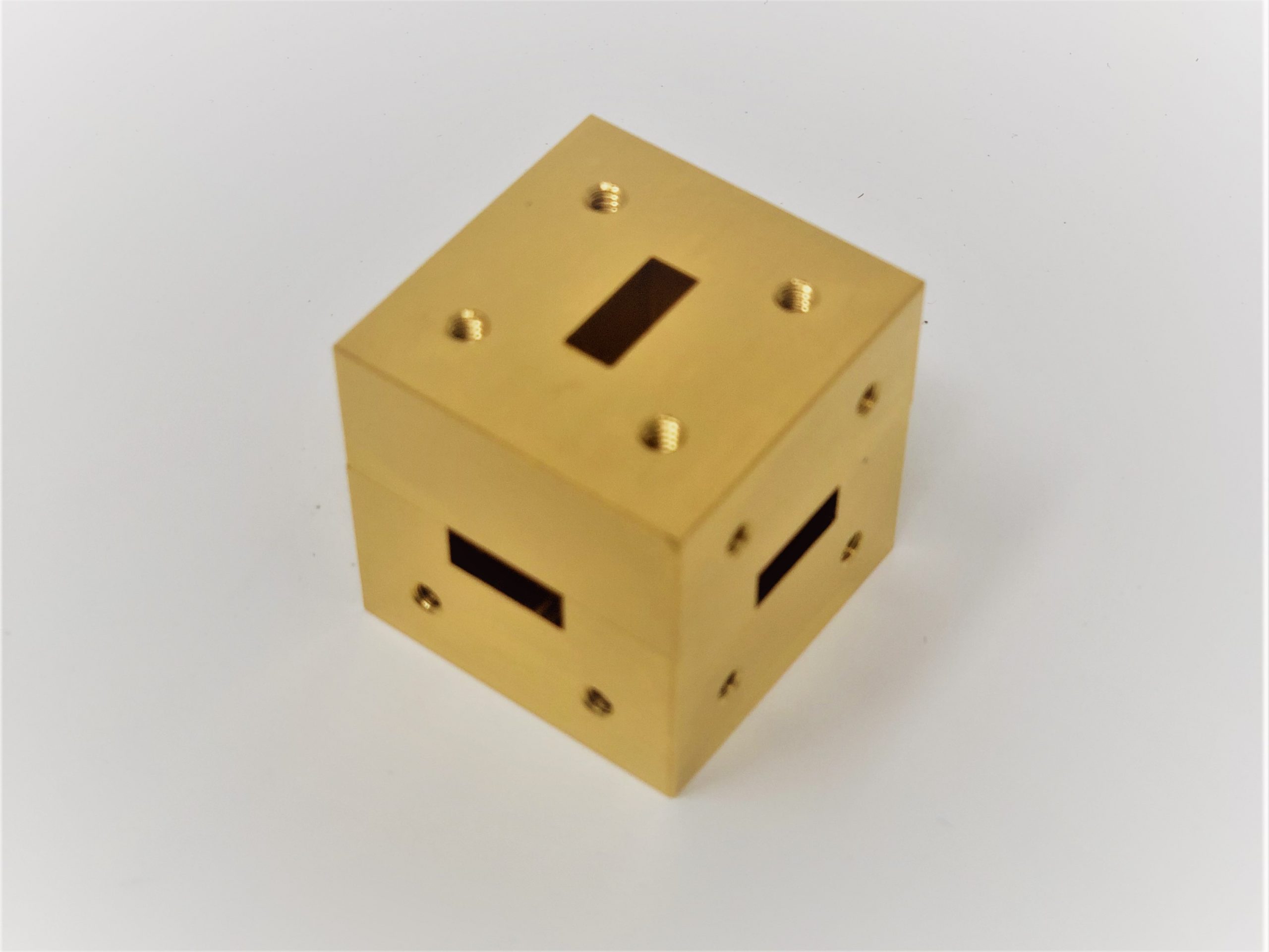 2-Way-Power-Dividers-Magic-Hybrid-Tees-BB.jpg Power Dividers Magic Hybrid Tees