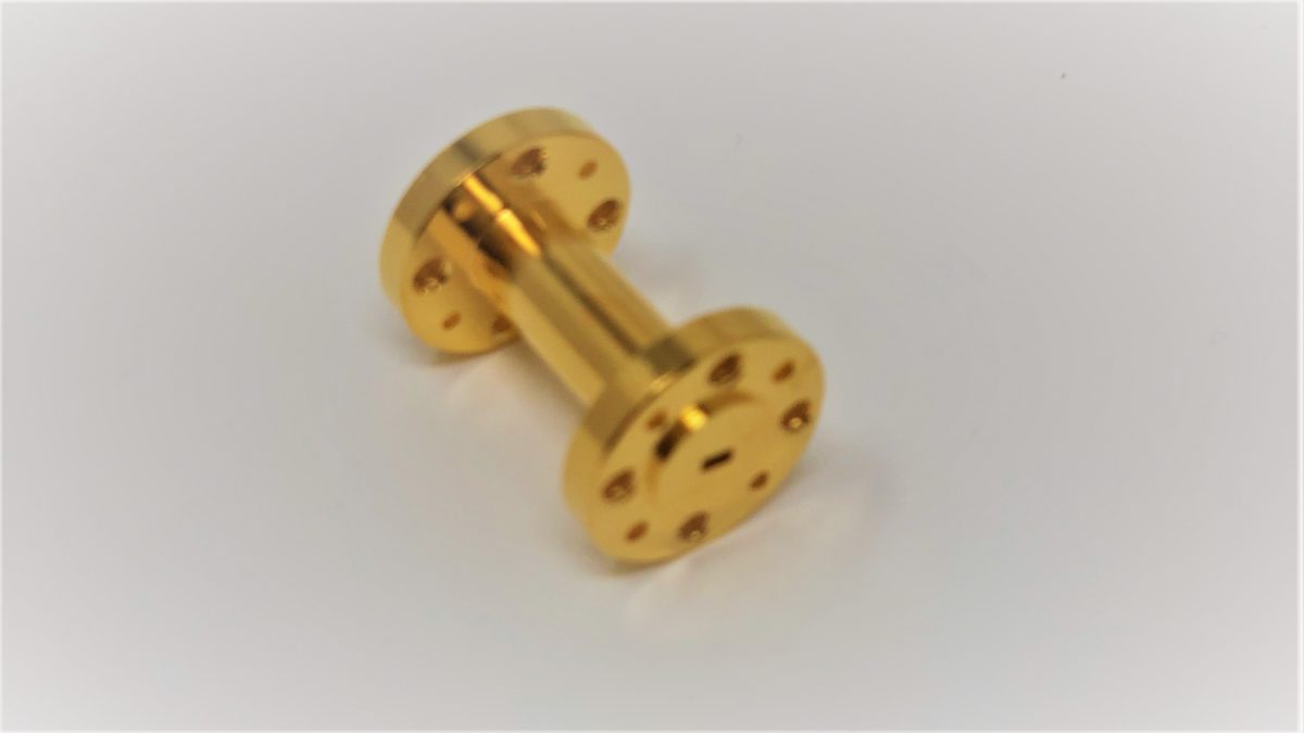 Waveguide adapters w band circular to rectangular